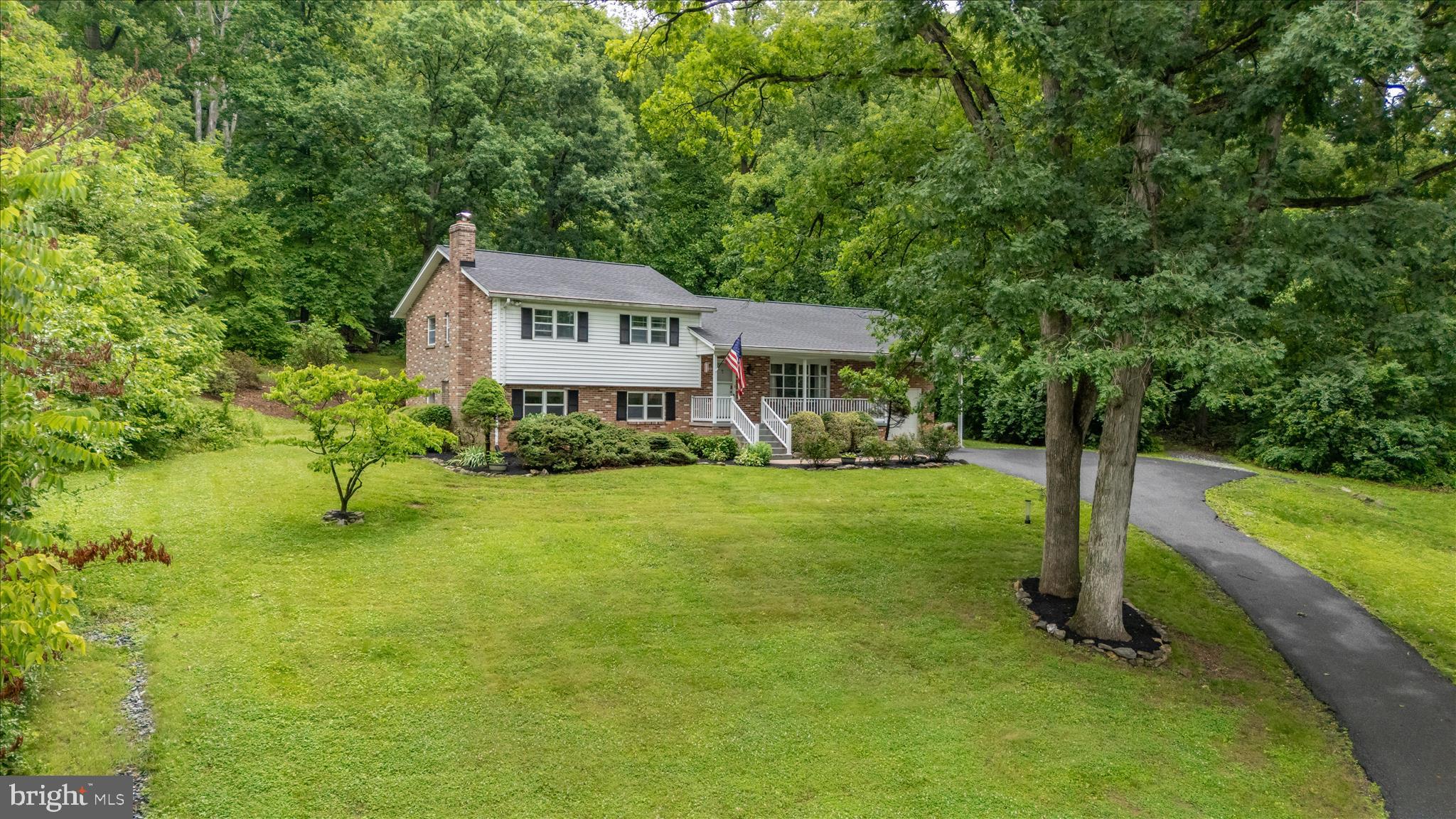 3884 Point Of Rocks Road Jefferson, MD 21755 - Photo 66 of 82 Exterior Front