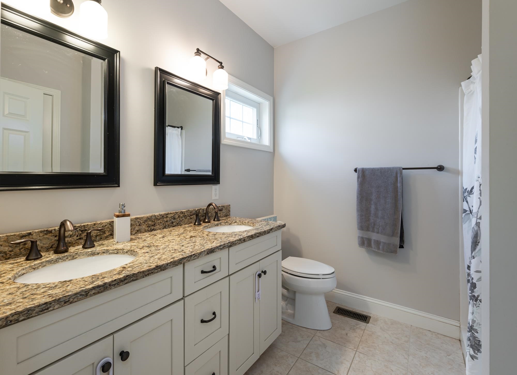 17 Crown Point Circle, Unit 86 Merrimack, NH 03054 - Photo 13 of 26