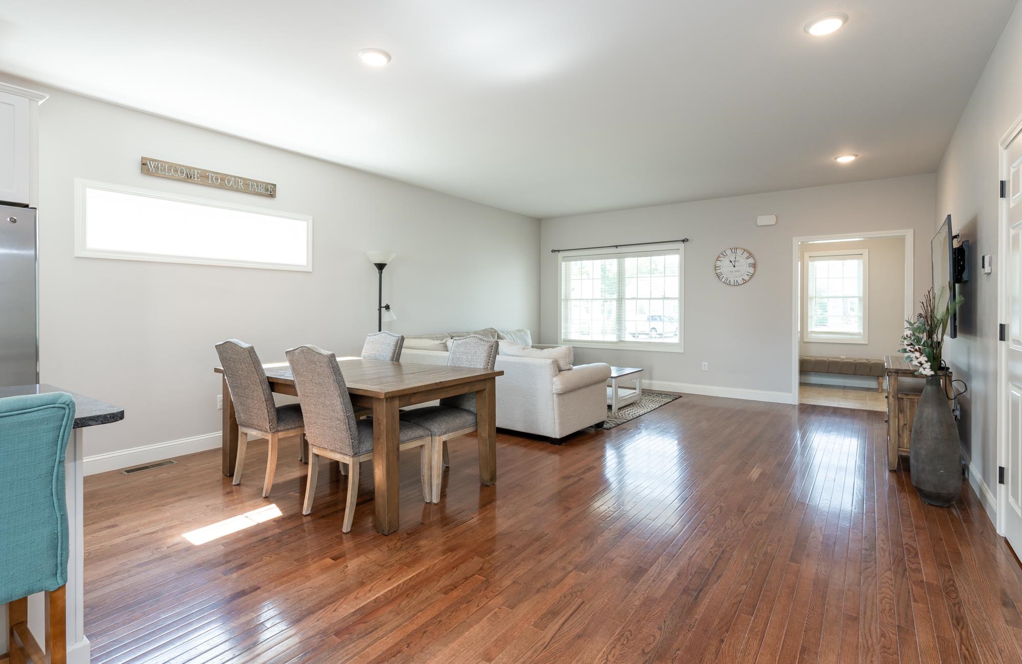 17 Crown Point Circle, Unit 86 Merrimack, NH 03054 - Photo 4 of 26