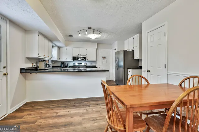 $399,900 | 125 Drennan Drive, Fayetteville, GA 30215