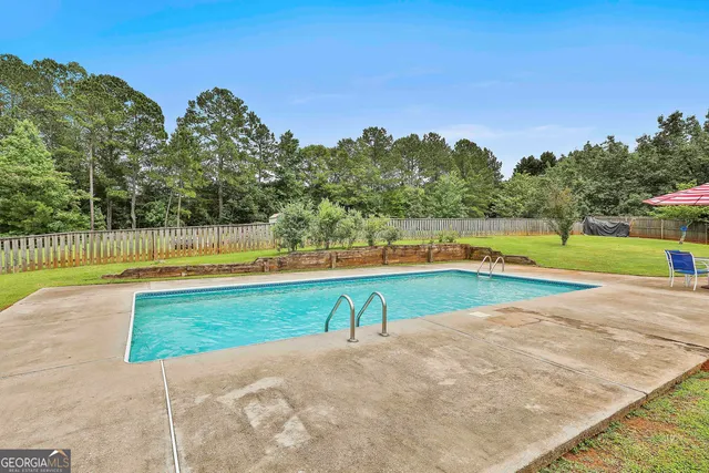 $399,900 | 125 Drennan Drive, Fayetteville, GA 30215