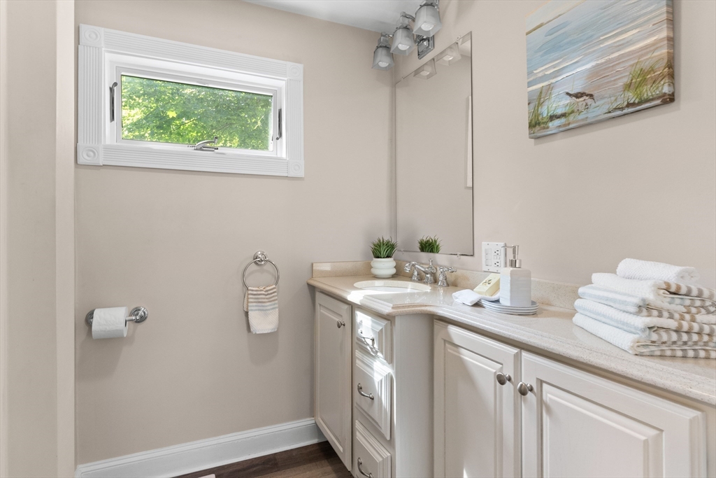 3 Summer Street, Unit 2 Topsfield, MA 01983 - Photo 17 of 38