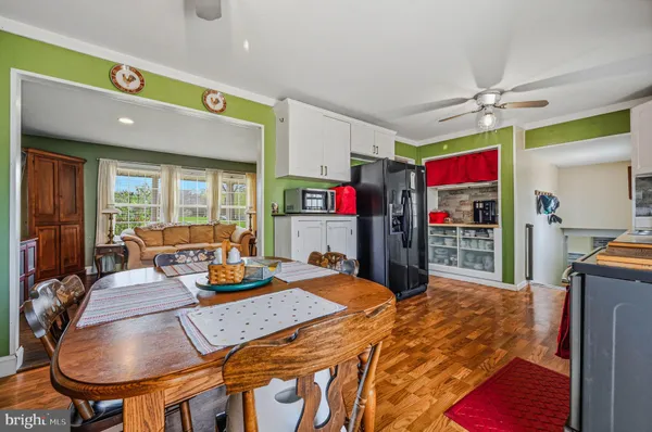 $375,000 | 884 Broadfield Drive, Newark, DE 19713