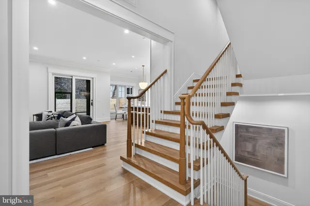 $3,399,000 | 7113 Fairfax Road, Bethesda, MD 20814