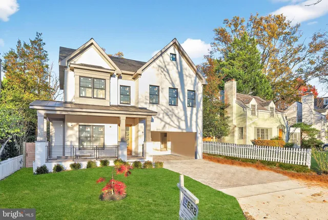 $3,399,000 | 7113 Fairfax Road, Bethesda, MD 20814