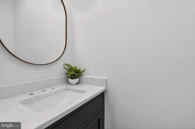 $3,399,000 | 7113 Fairfax Road, Bethesda, MD 20814