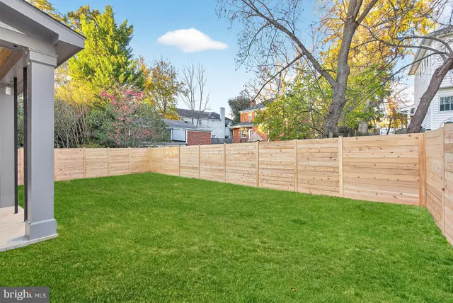 $3,399,000 | 7113 Fairfax Road, Bethesda, MD 20814