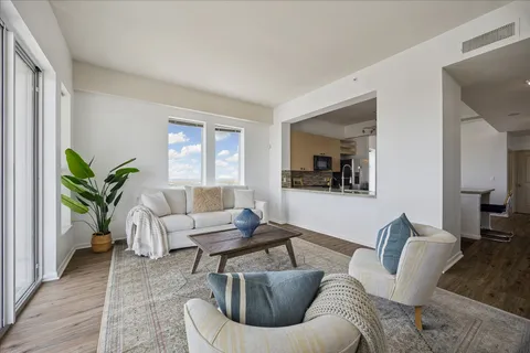$325,000 | 3505 Sage Road, Unit 2810, Houston, TX 77056