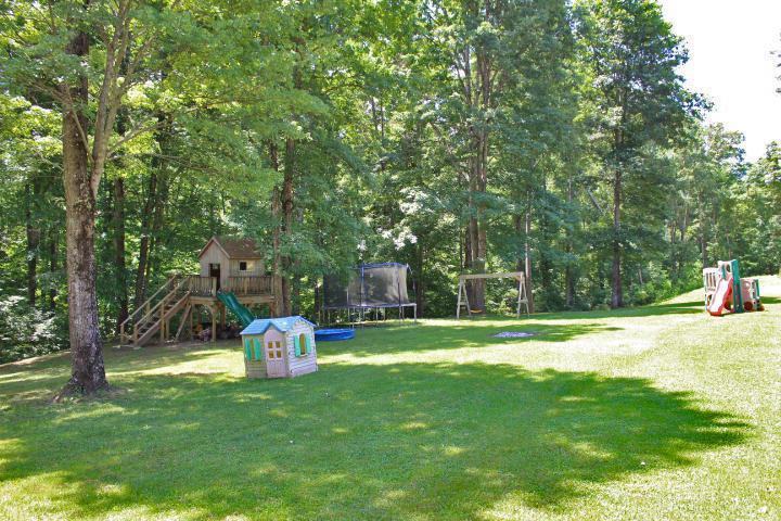 1558 Sandy Gap Road Somerset, KY 42501 - Photo 10 of 67 IMG_8701