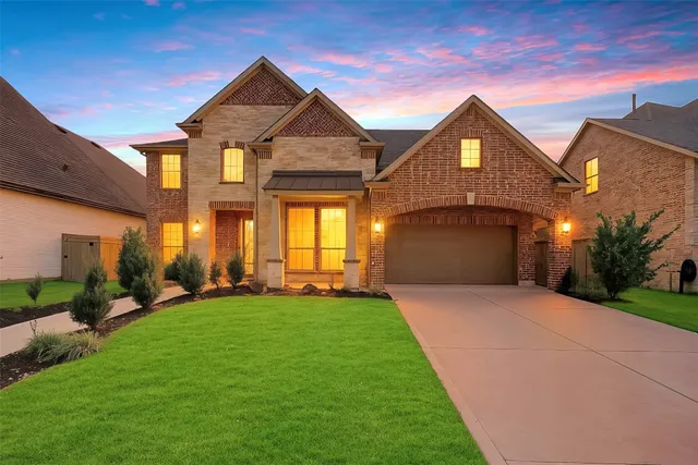 $509,000 | 8915 Forest Side Drive, Missouri City, TX 77459