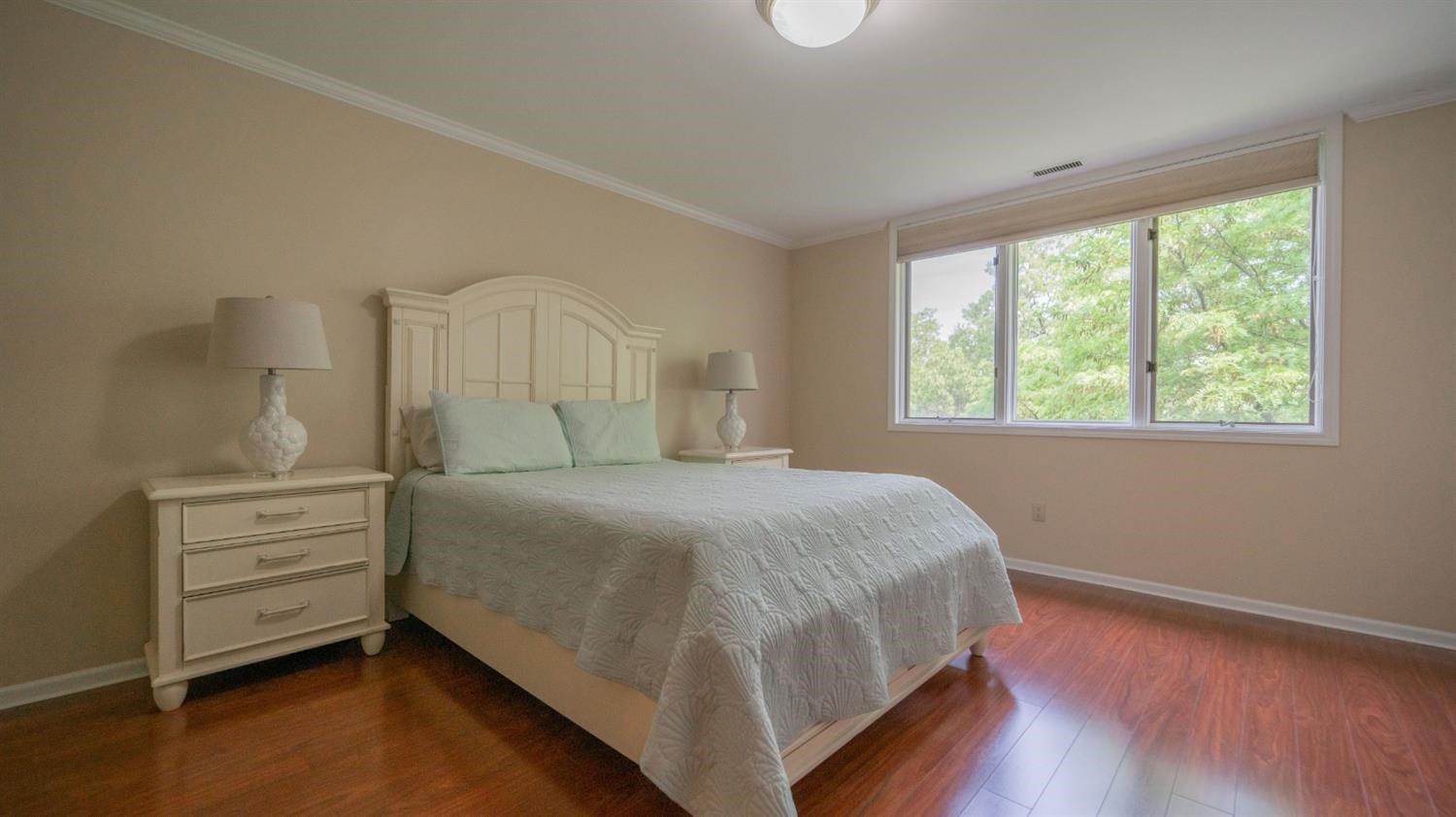 910 Ridge Road, Unit 403 Munster, IN 46321 - Photo 13 of 36 1500x842