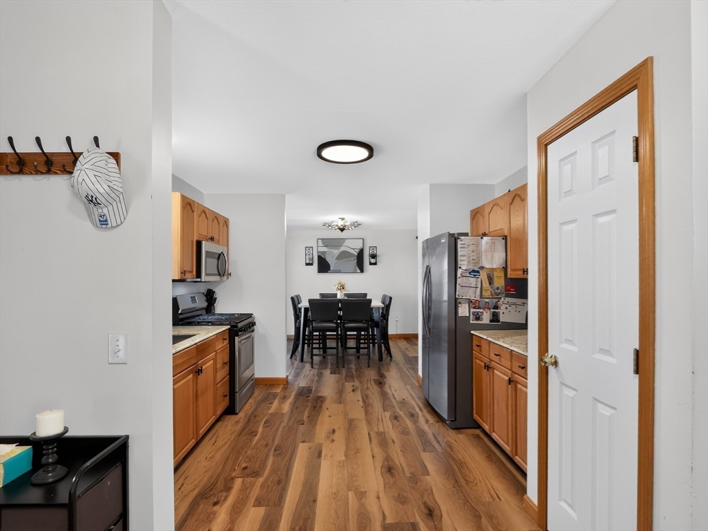 40 Bissell Avenue Springfield, MA 01119 - Photo 12 of 26