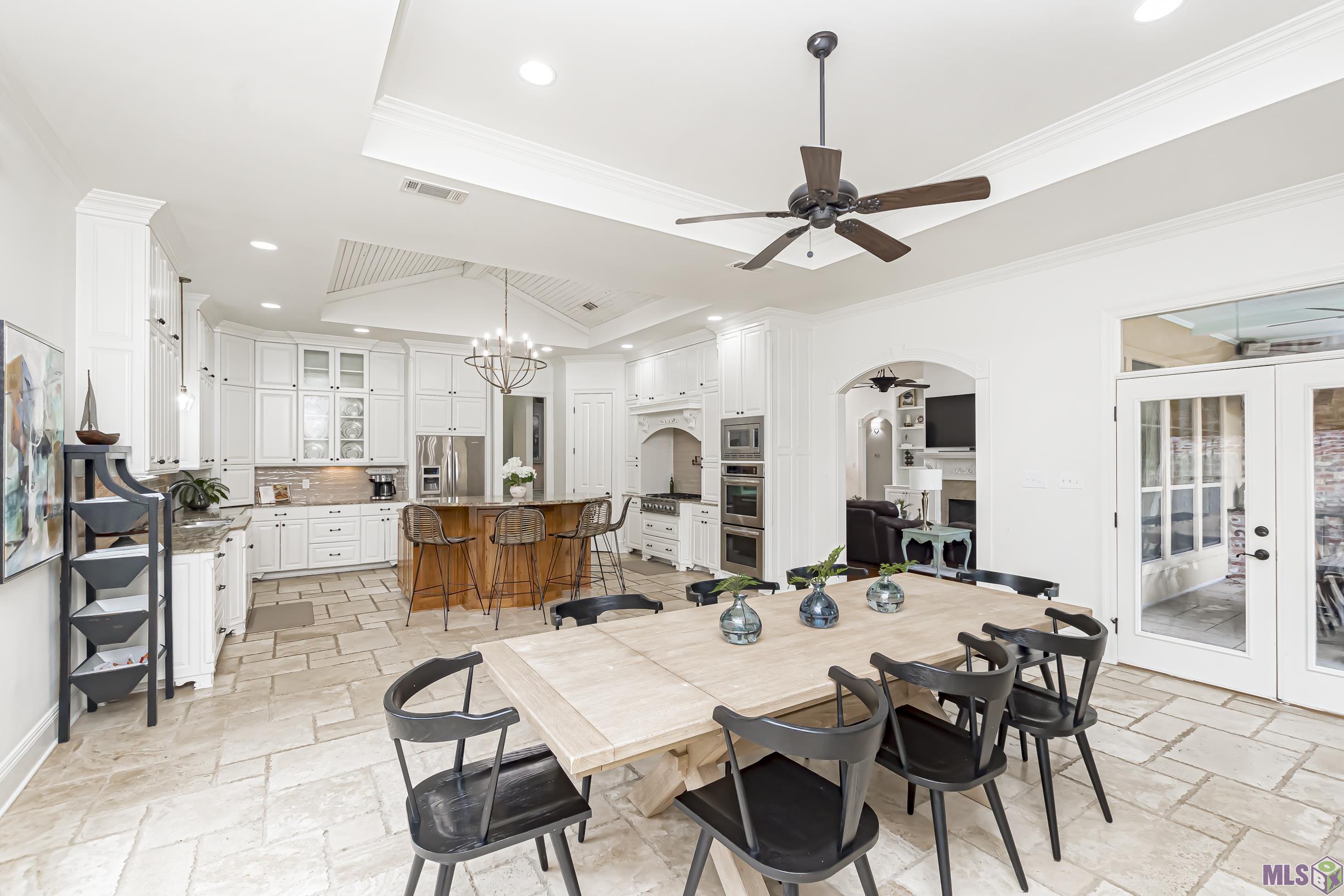 3152 Grand Way Avenue Baton Rouge, LA 70810 - Photo 4 of 37 Gallery Image 4