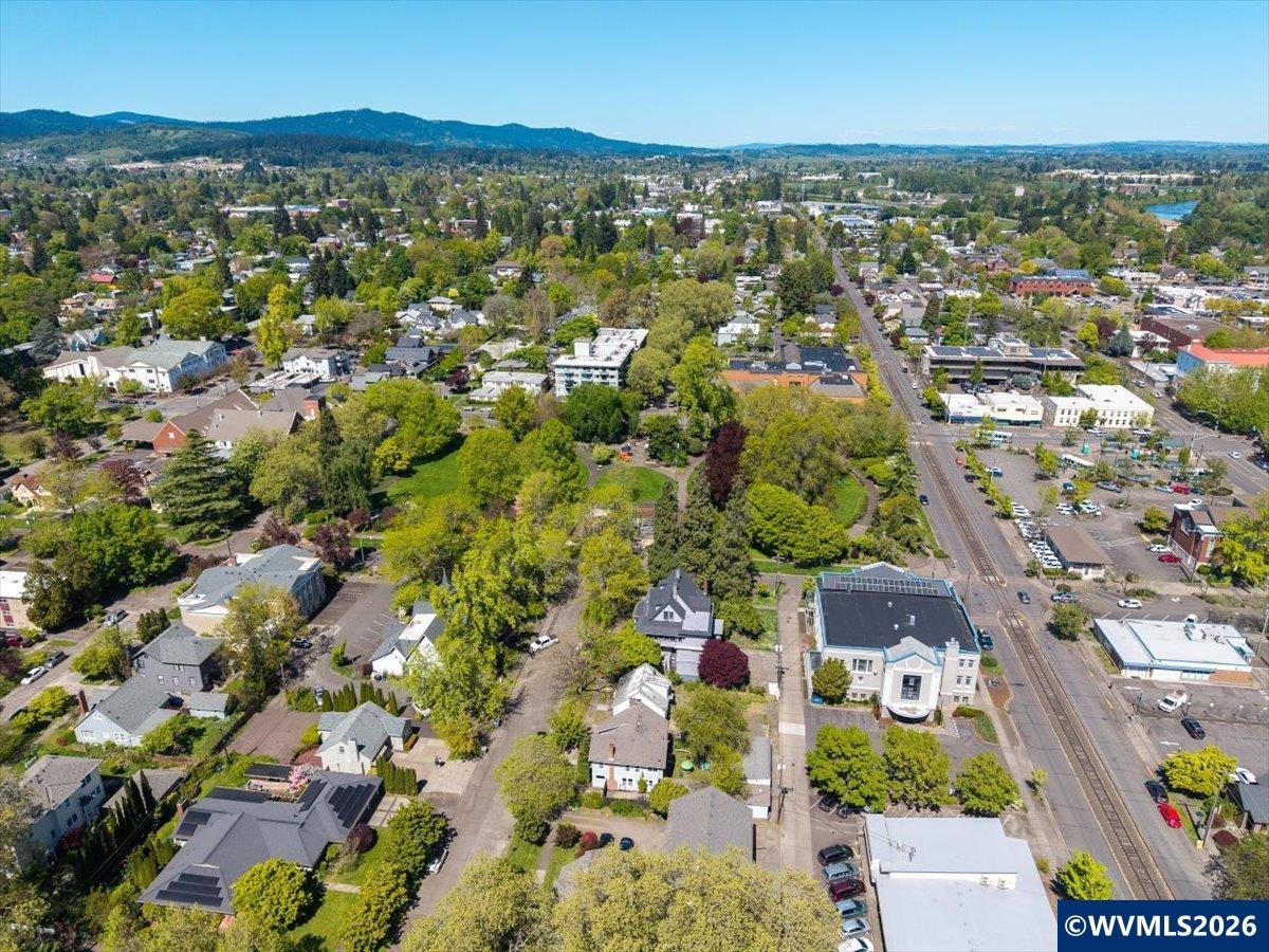 227 Southwest 7th Street Corvallis, OR 97333 - Photo 32 of 41