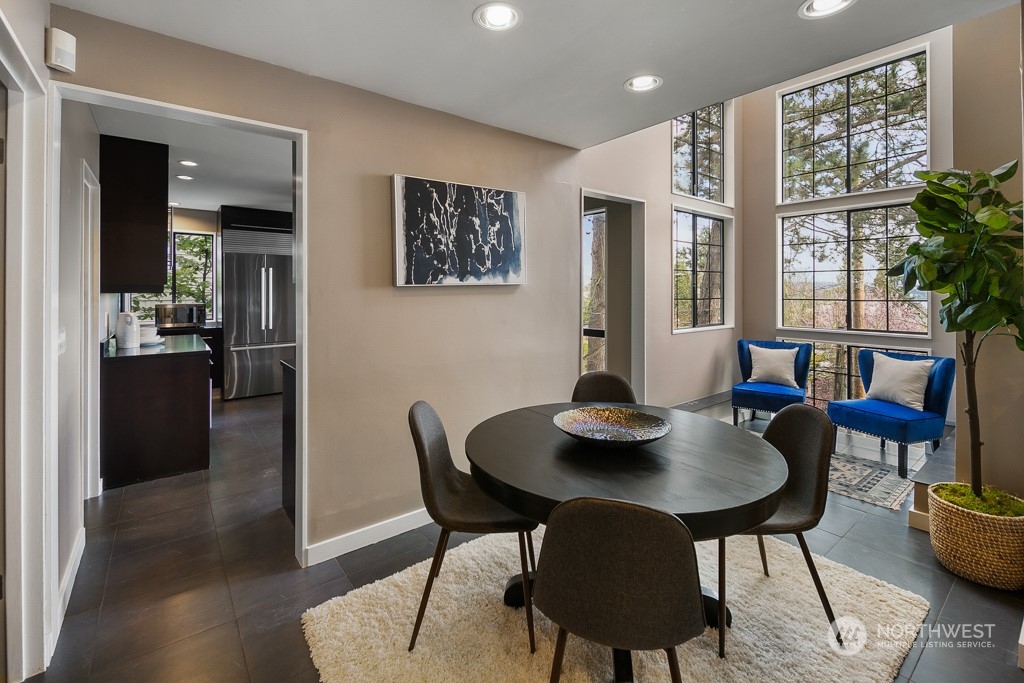 1703 37th Avenue Seattle, WA 98122 - Photo 11 of 34 Gallery Image 11