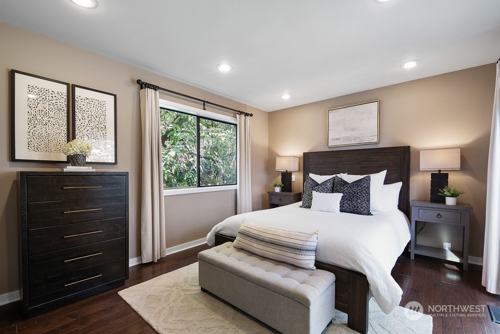 1703 37th Avenue Seattle, WA 98122 - Photo 17 of 34 Gallery Image 17