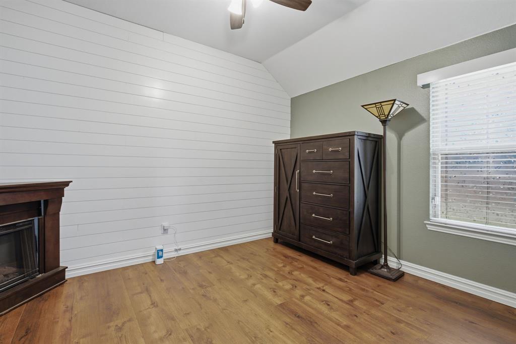 545 Salida Road Fort Worth, TX 76052 - Photo 21 of 27