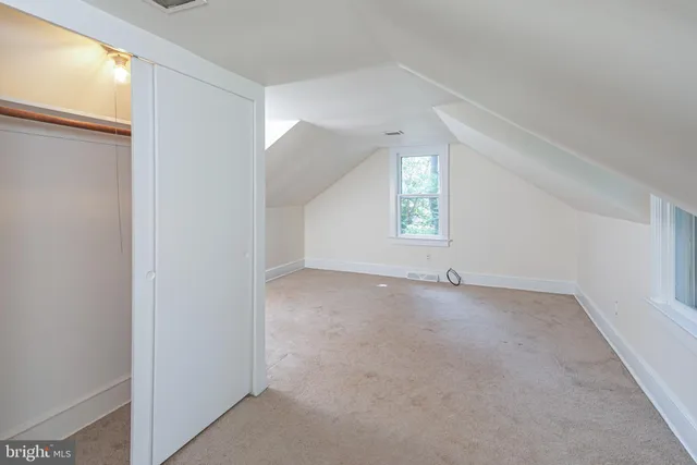 $869,000 | 25 Elm Ridge Road, Pennington, NJ 08534