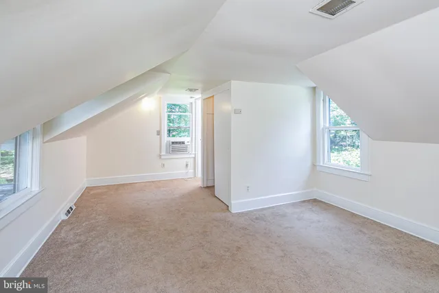 $869,000 | 25 Elm Ridge Road, Pennington, NJ 08534