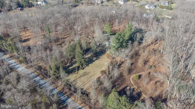 $869,000 | 25 Elm Ridge Road, Pennington, NJ 08534