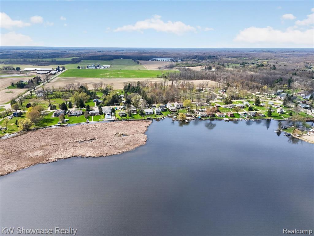 6354 Bennett Lake Road Fenton, MI 48430 - Photo 17 of 41