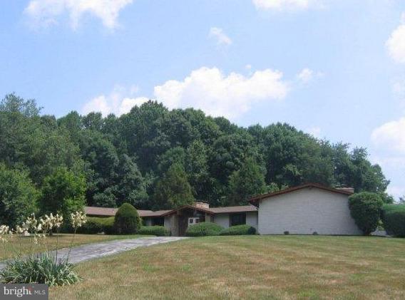 13720 Hess Mill Road Phoenix, MD 21131 - Photo 6 of 6 a view of a house with a outdoor space