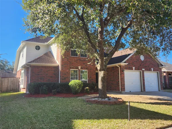 $2,700 | 3131 Signal Hill Drive, Friendswood, TX 77546