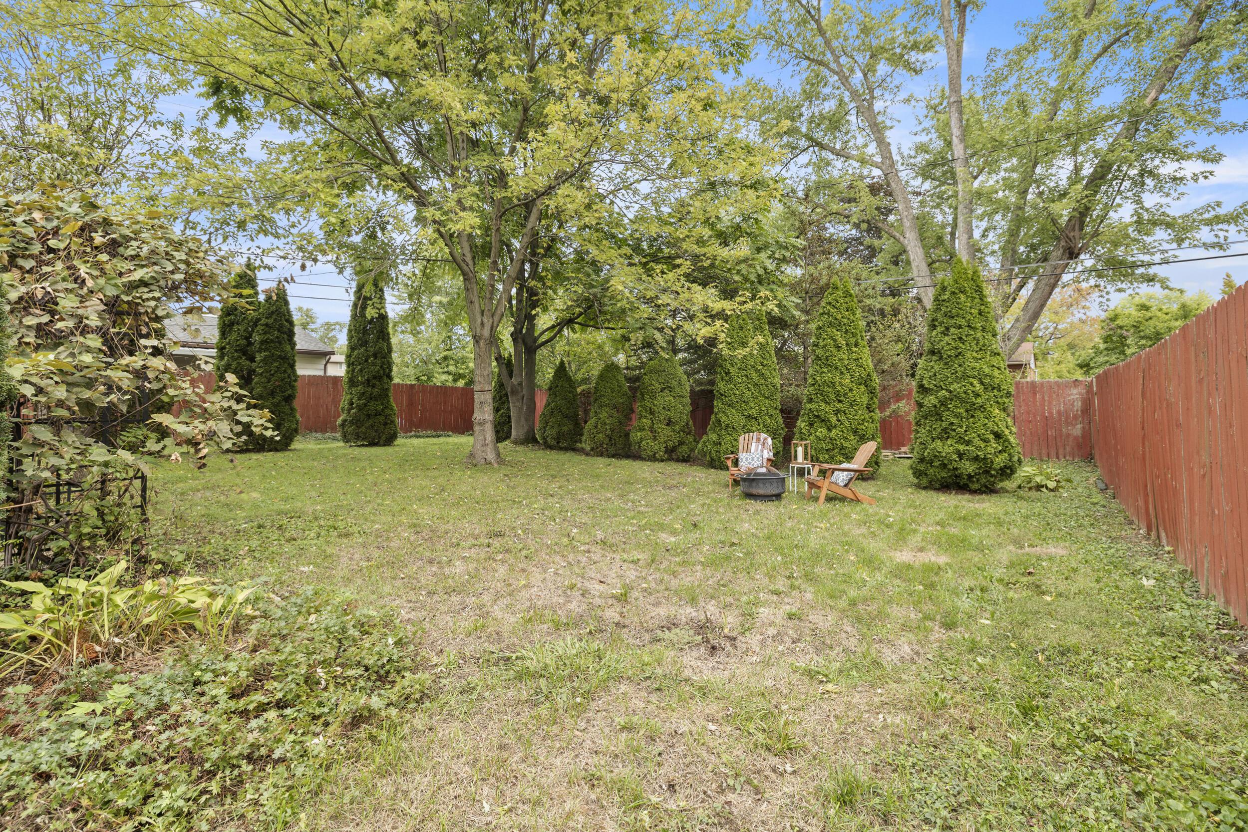 5672 Norcross Road Columbus, OH 43229 - Photo 33 of 38 33_backyard 02
