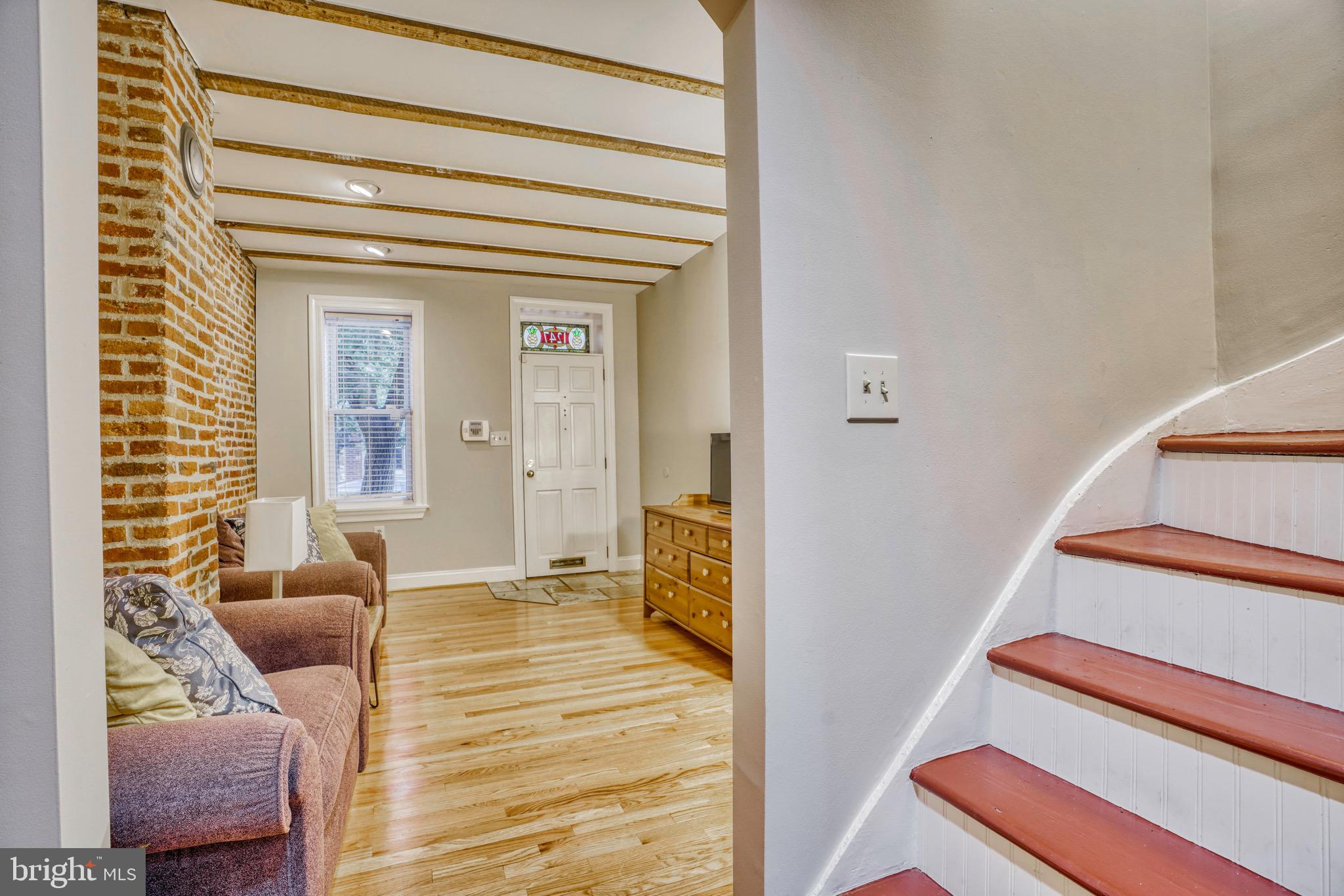 1247 Riverside Avenue Baltimore, MD 21230 - Photo 5 of 41