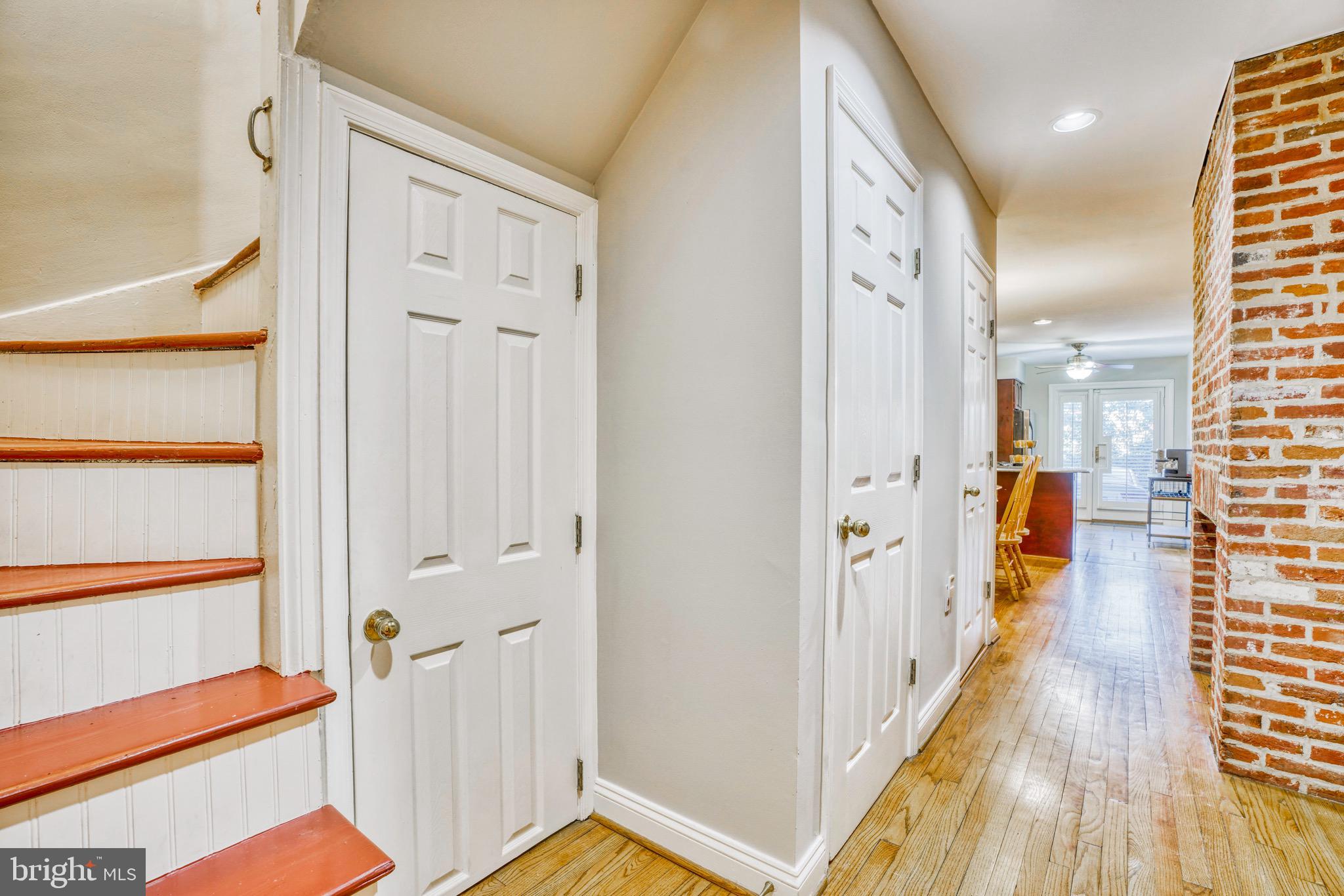 1247 Riverside Avenue Baltimore, MD 21230 - Photo 6 of 41