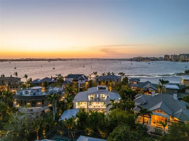 $6,375,000 | 1365 Harbor Drive, Sarasota, FL 34239