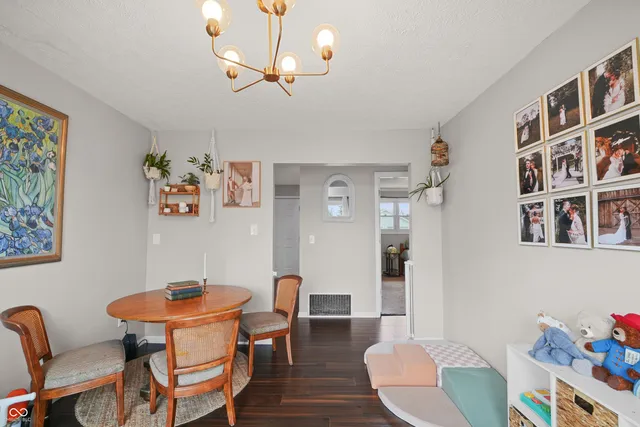 $280,000 | 6630 South Cross Street, Pendleton, IN 46064