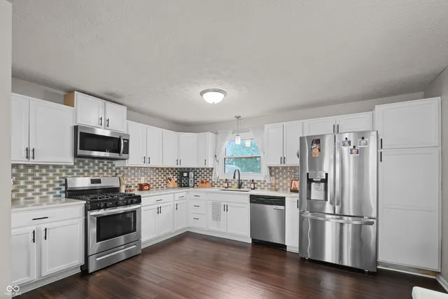 $280,000 | 6630 South Cross Street, Pendleton, IN 46064