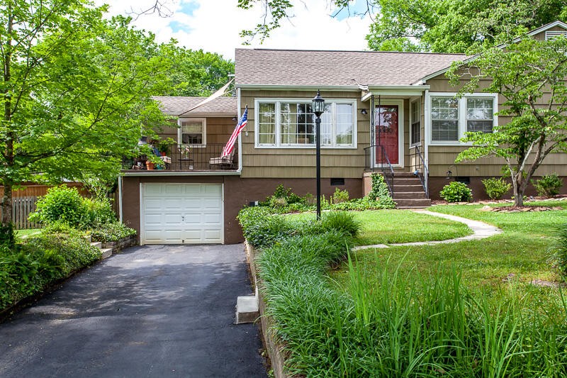 311 Hamilton Road Knoxville, TN 37920 - Photo 3 of 27 Gallery Image 3