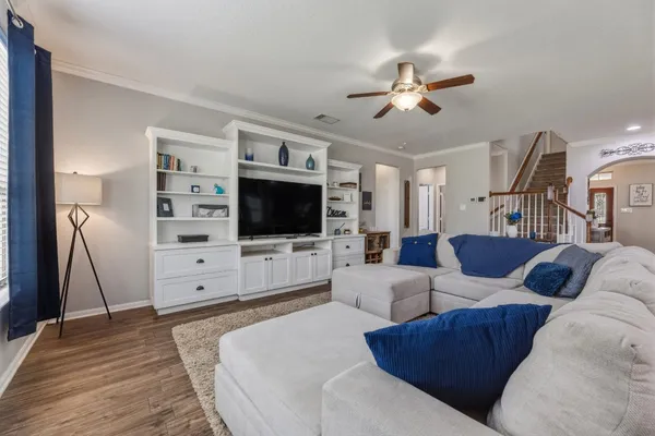 $425,000 | 21847 Mount Hunt Drive, Spring, TX 77388