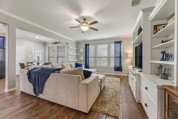 $425,000 | 21847 Mount Hunt Drive, Spring, TX 77388