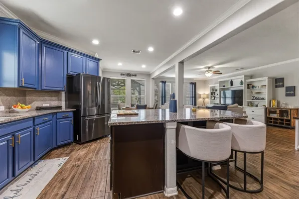 $425,000 | 21847 Mount Hunt Drive, Spring, TX 77388