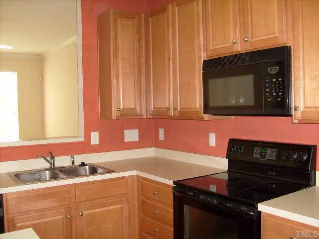 8219 City Loft Court Raleigh, NC 27613 - Photo 3 of 11