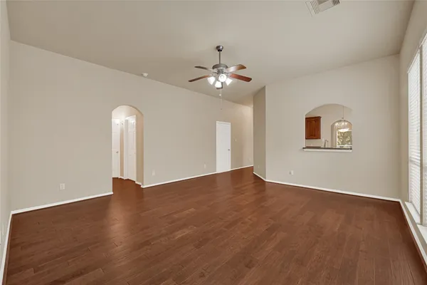 $2,000 | 12914 Pecan Shores Drive, Houston, TX 77044