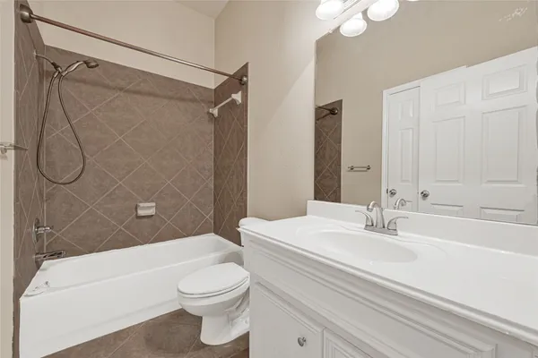 $2,000 | 12914 Pecan Shores Drive, Houston, TX 77044