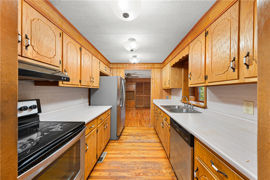 311 Holly Branch Road Westminster, SC 29693 - Photo 8 of 27 Gallery Image 8