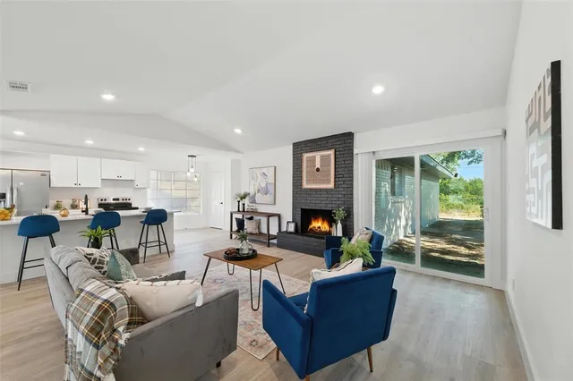 $299,000 | 1411 East Kirnwood Drive, Dallas, TX 75232