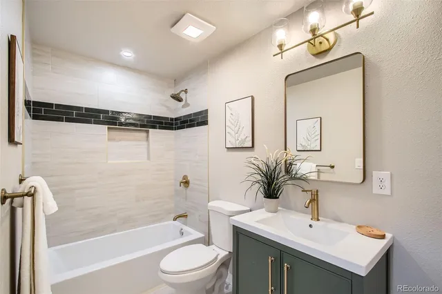 $550,000 | 8530 West 46th Avenue, Wheat Ridge, CO 80033