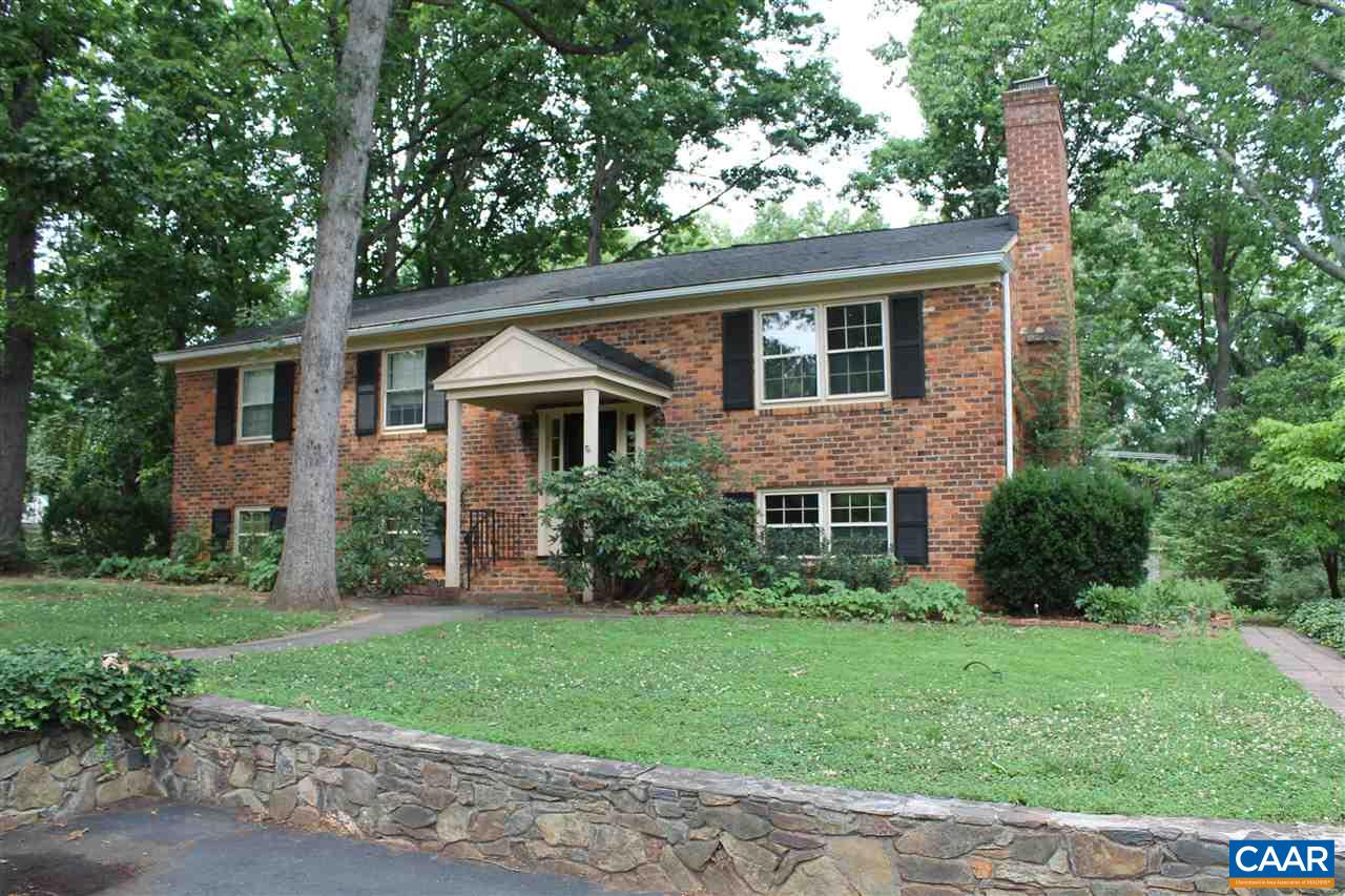 2414 Angus Road Charlottesville, VA 22901 - Photo 3 of 45 a front view of house with yard and green space