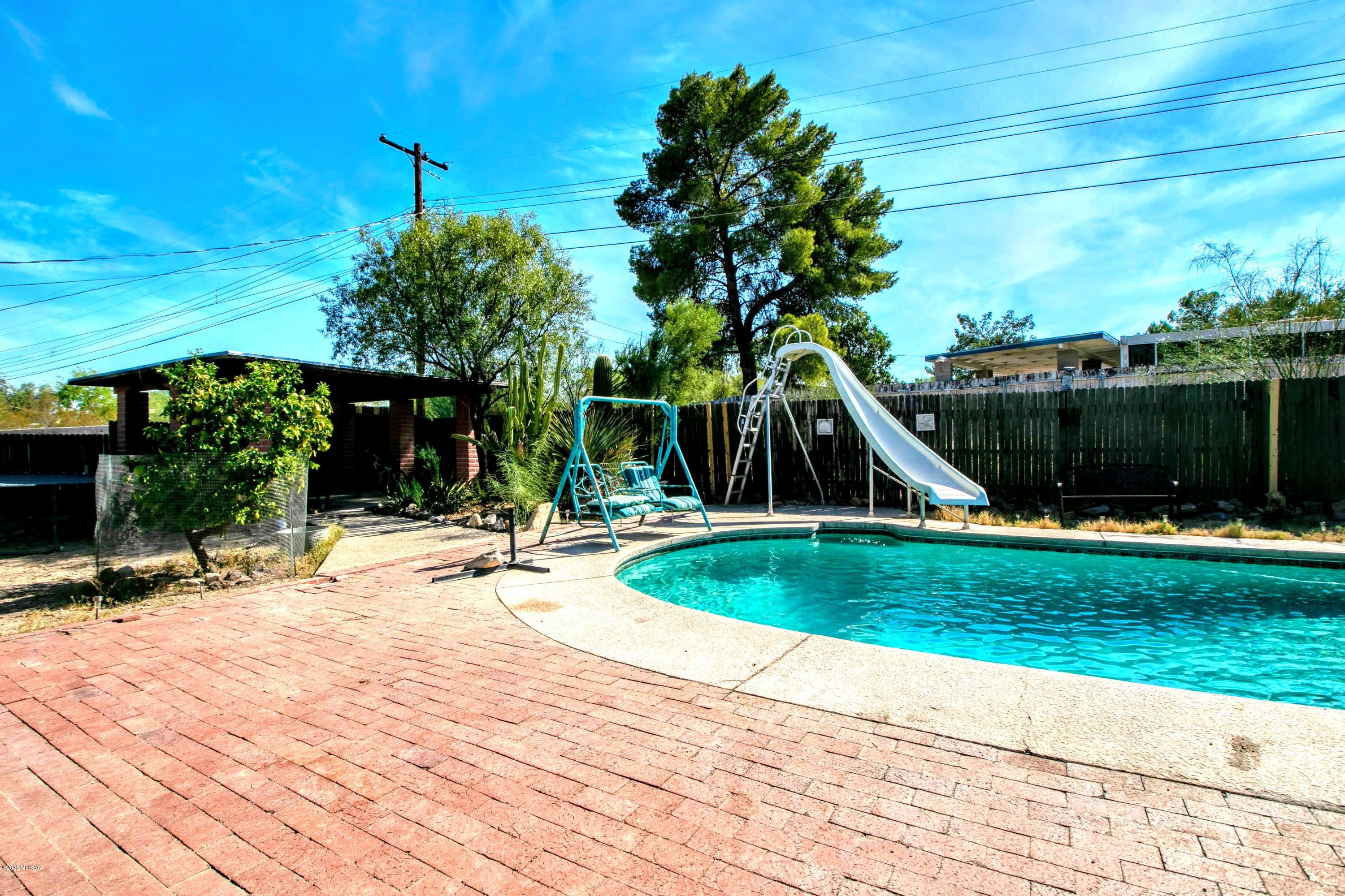 2165 West Rainbow Ridge Road Tucson, AZ 85745 - Photo 17 of 18