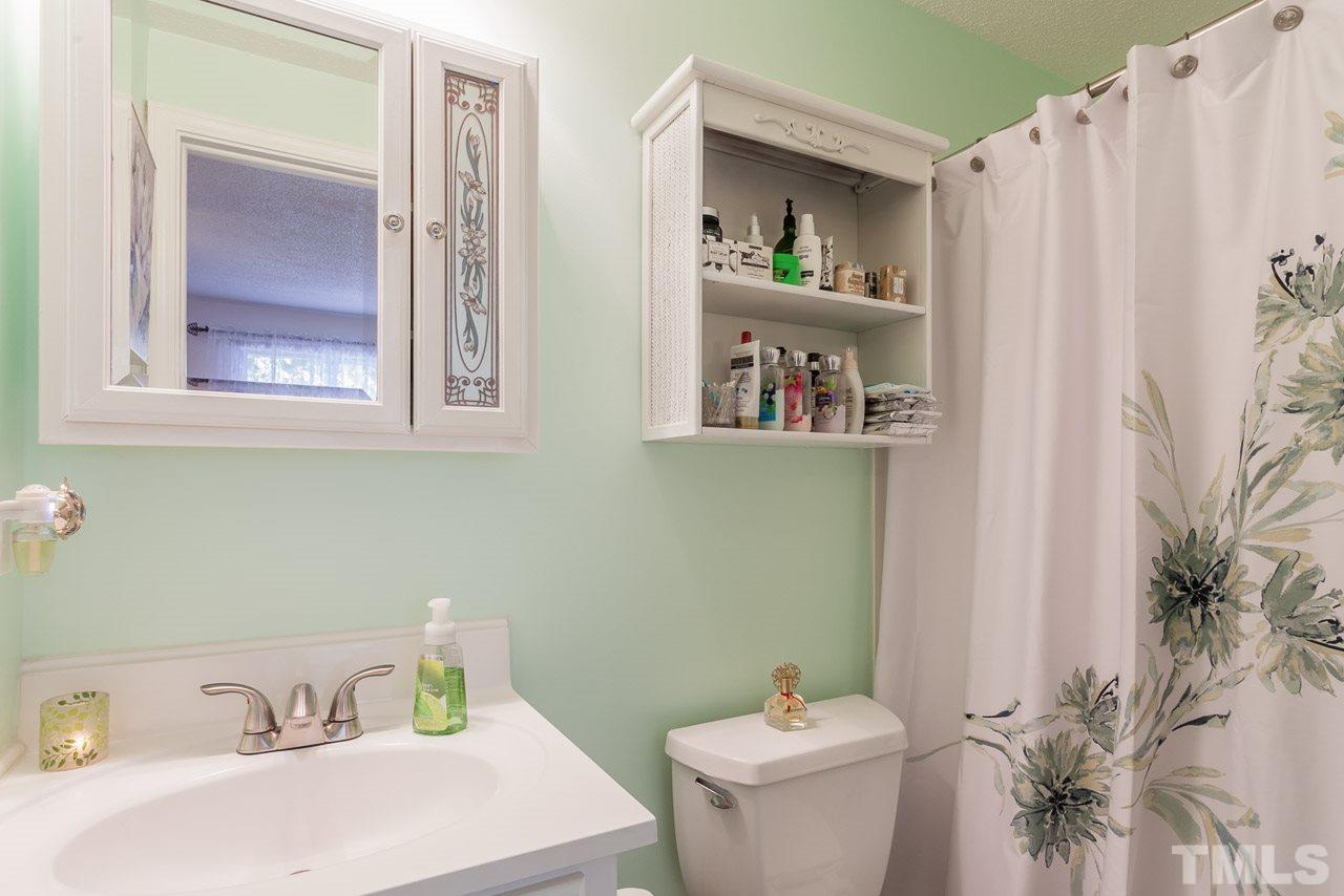 7815 Stephanie Lane Raleigh, NC 27615 - Photo 20 of 24