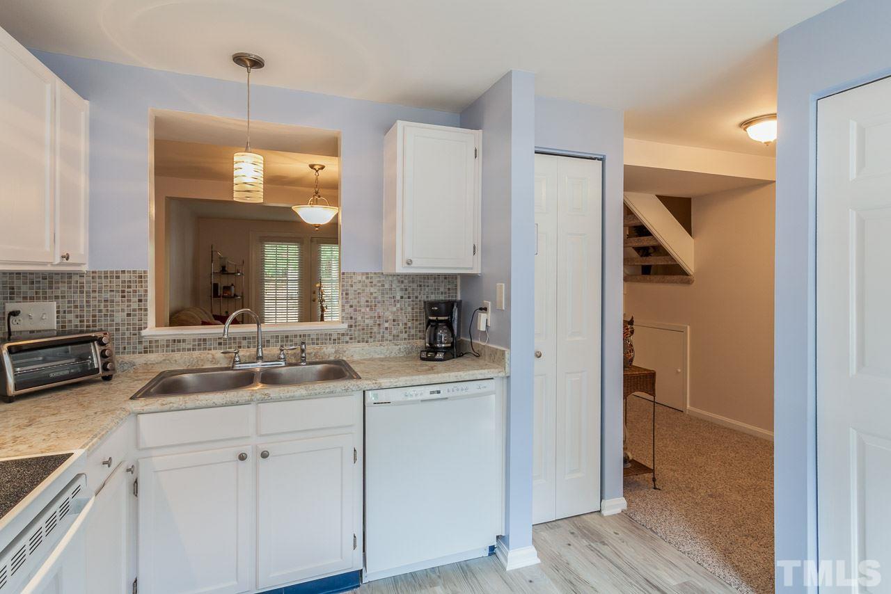 7815 Stephanie Lane Raleigh, NC 27615 - Photo 9 of 24