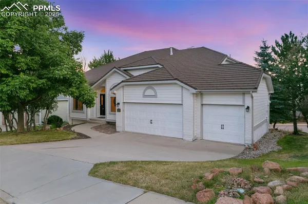 $874,000 | 2565 Edenderry Drive, Colorado Springs, CO 80919