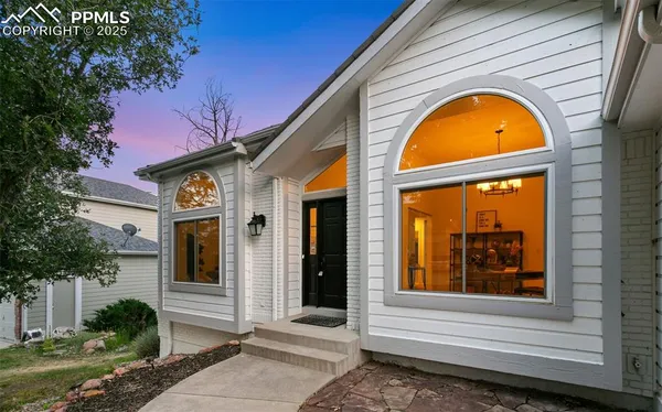 $874,000 | 2565 Edenderry Drive, Colorado Springs, CO 80919