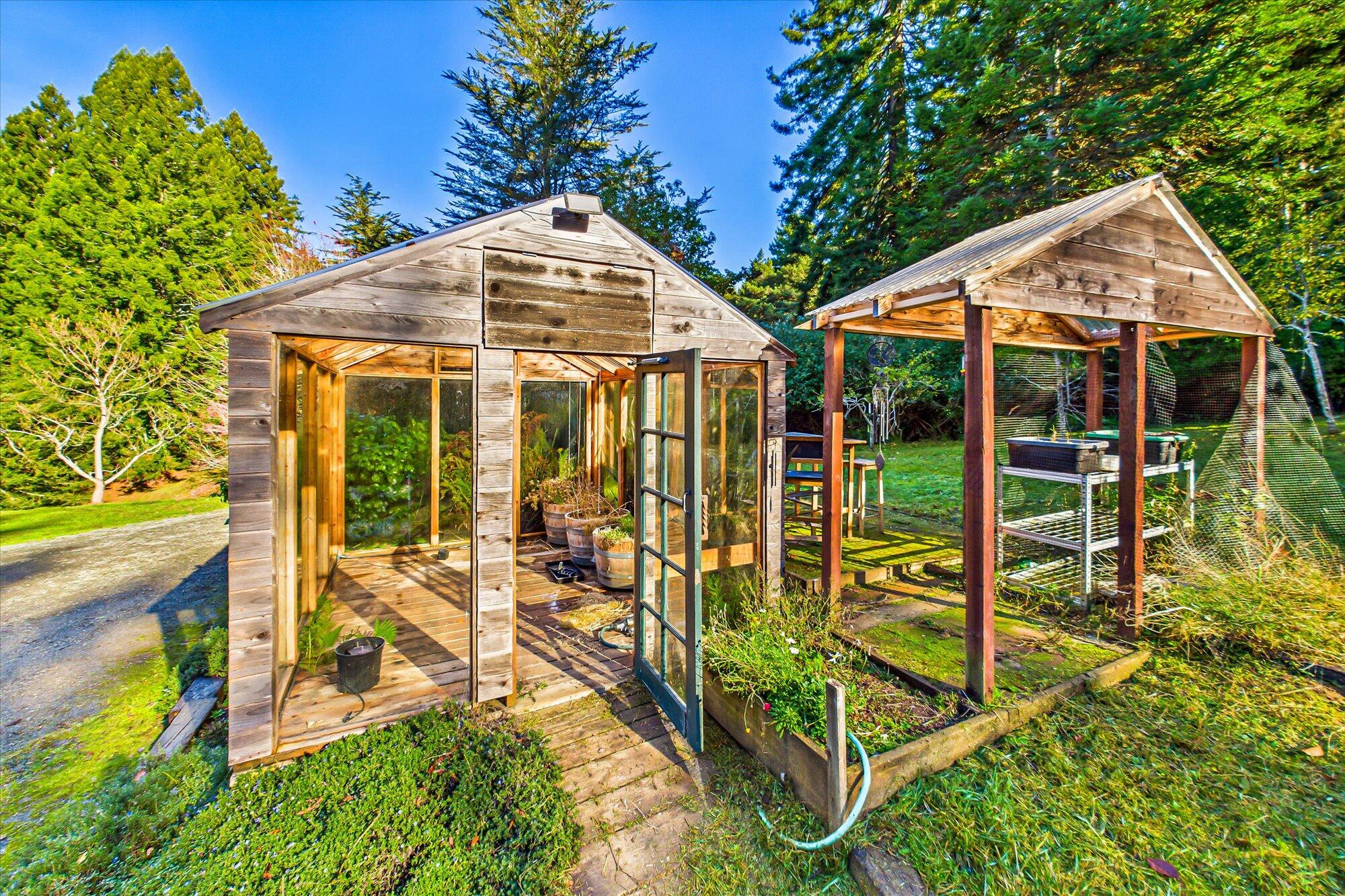 2099 Fickle Hill Road Arcata, CA 95521 - Photo 42 of 53
